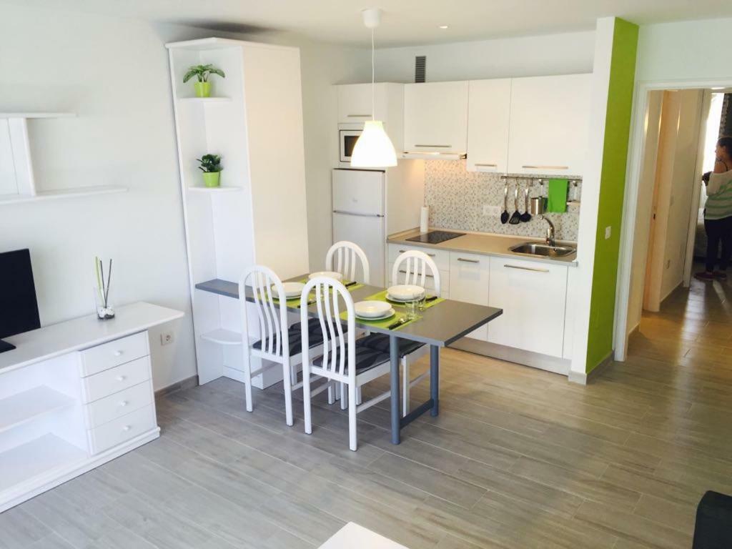 Pistachio Apartment Lanzarote Apartment Costa Teguise Eksteriør billede